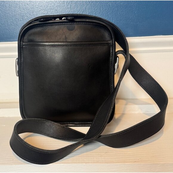 Coach Handbags - Coach Camera Black Crossbody Bag